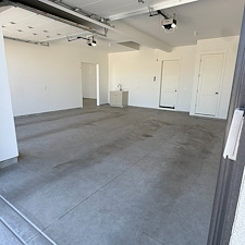 Luxury-Garage-Floor-Coating-Installation-in-Eagle-Idaho 2